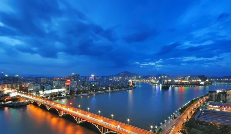 雷雨大風(fēng)預(yù)警信號解除 （7月3日19時(shí)23分）